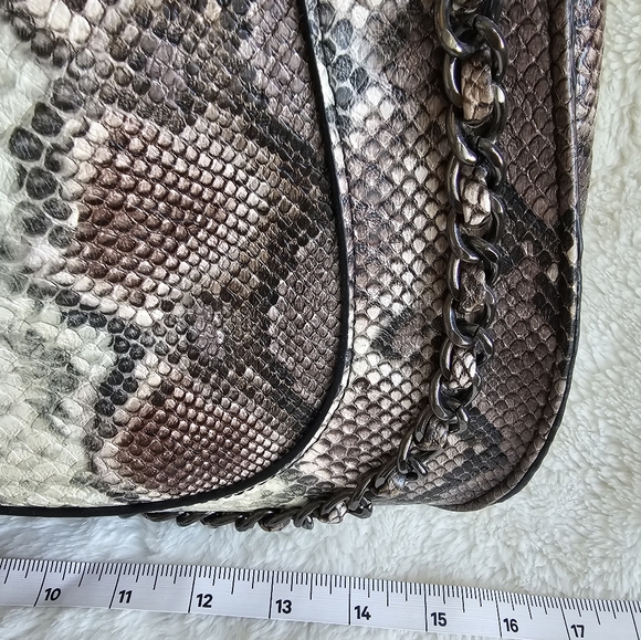 Jessica Simpson Vegan Snakeskin Bag - Picture 5 of 5